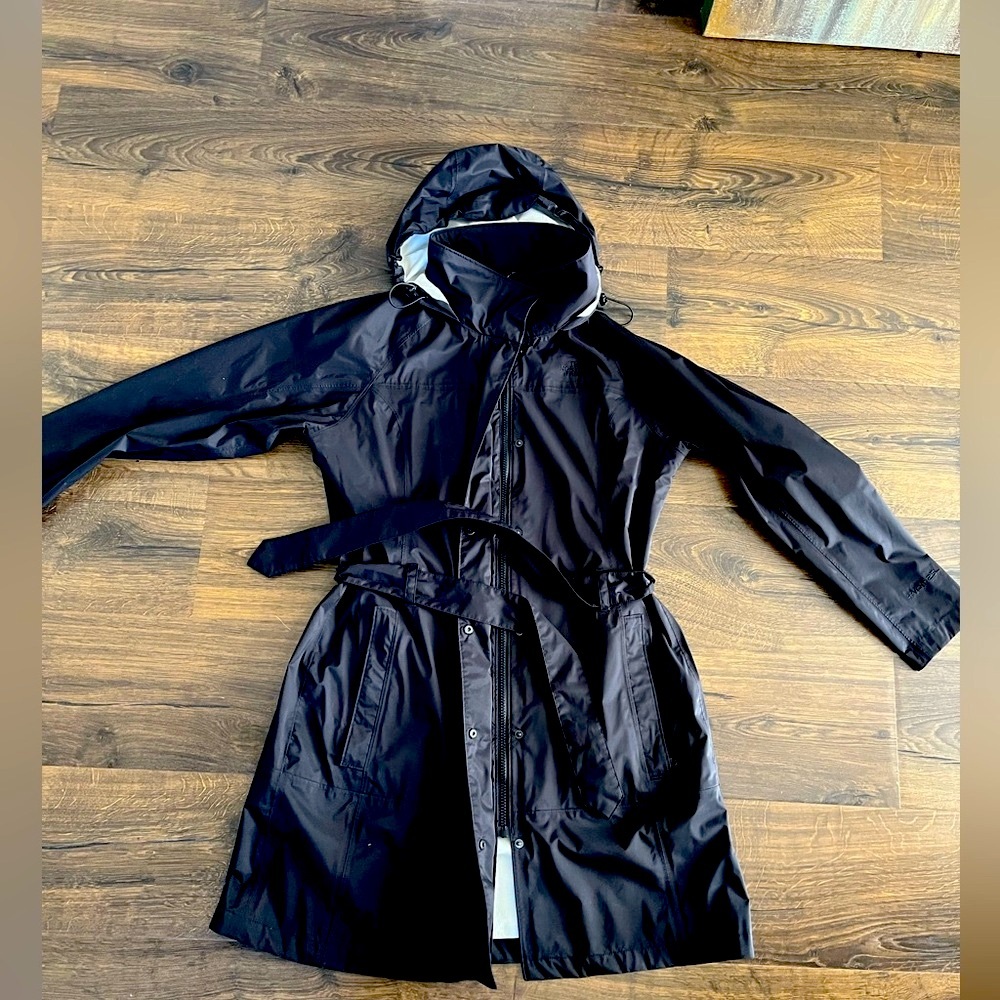 North face women’s large black rain jacket belted trench coat